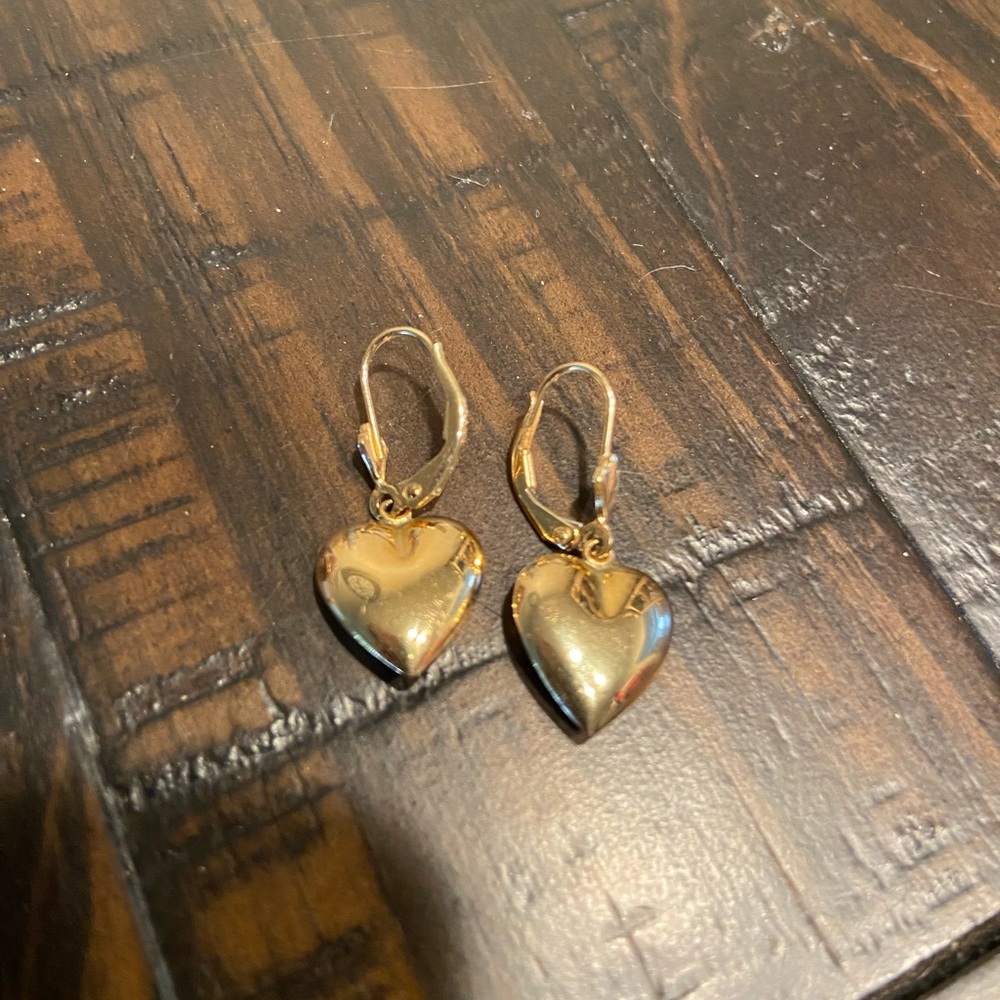 14k gold heart earrings